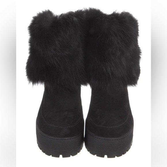 Prada black fur boots - Picture 3 of 5